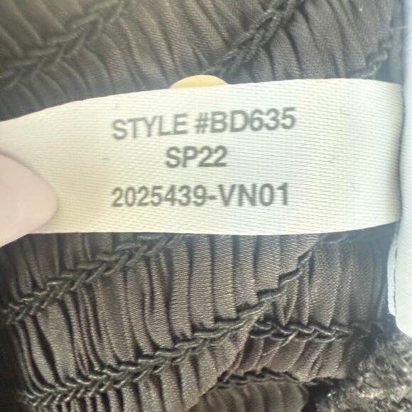 J.CREW | NWT Featherweight Smocked Square Neck Cropped Top Black Satin Size XS - Picture 13 of 13